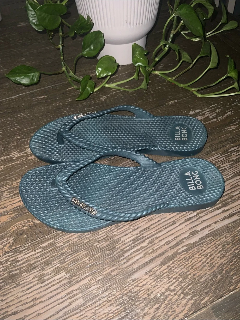 Billabong Women's Teal Braided Strap Thong Sandals Flip Flops 7
